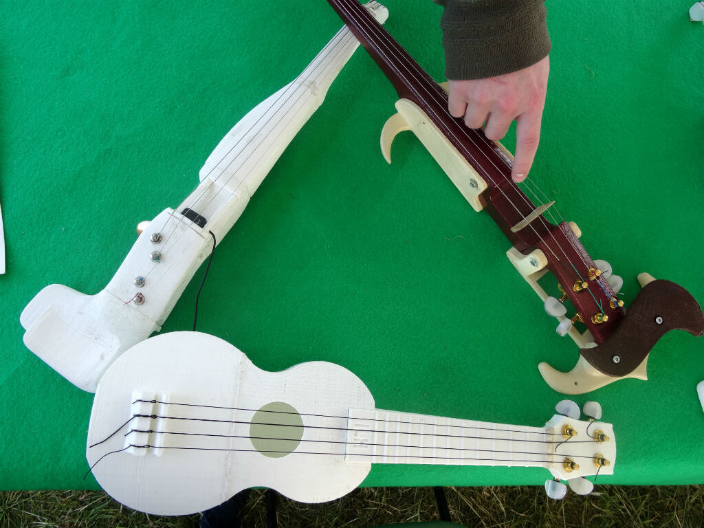 Музыкальные инструменты, напечатанные на 3D-принтере. Автор фото: Наталья Баранова.